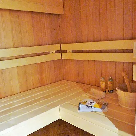 Holiday home Ferienbungalow Fe Hma Rnblick *